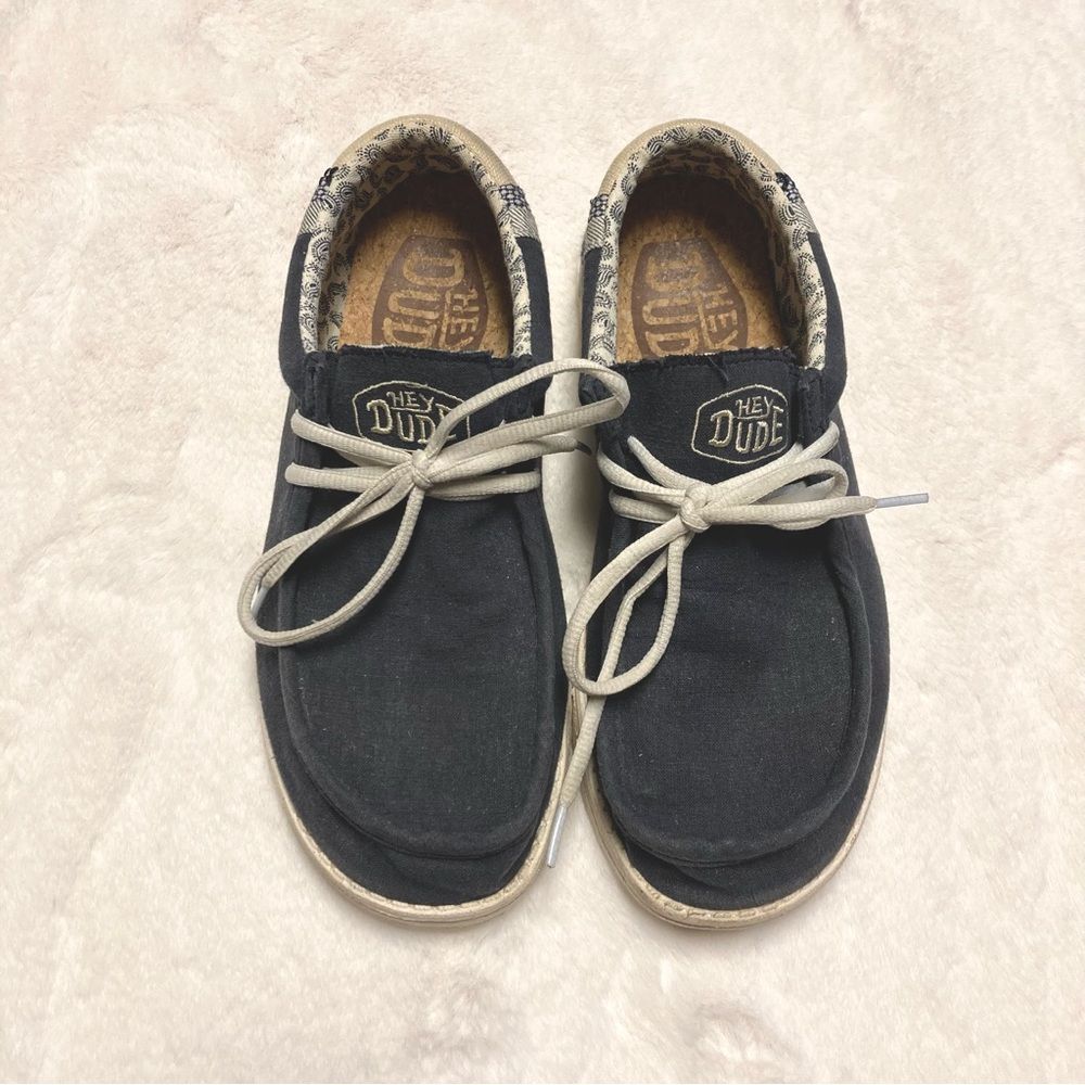 Men’s Hey Dude Wally Break Stitch Boat Shoes Size 10 Blue
